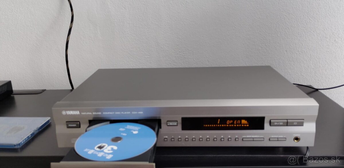 CD PLAYER YAMAHA -CDX 496 - 9