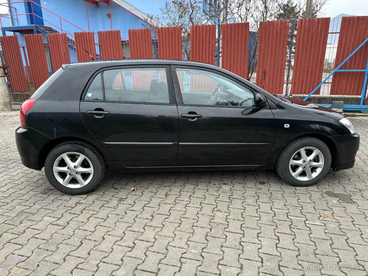 Toyota Corolla 2.0 D-4D Sol Hatchback - 9