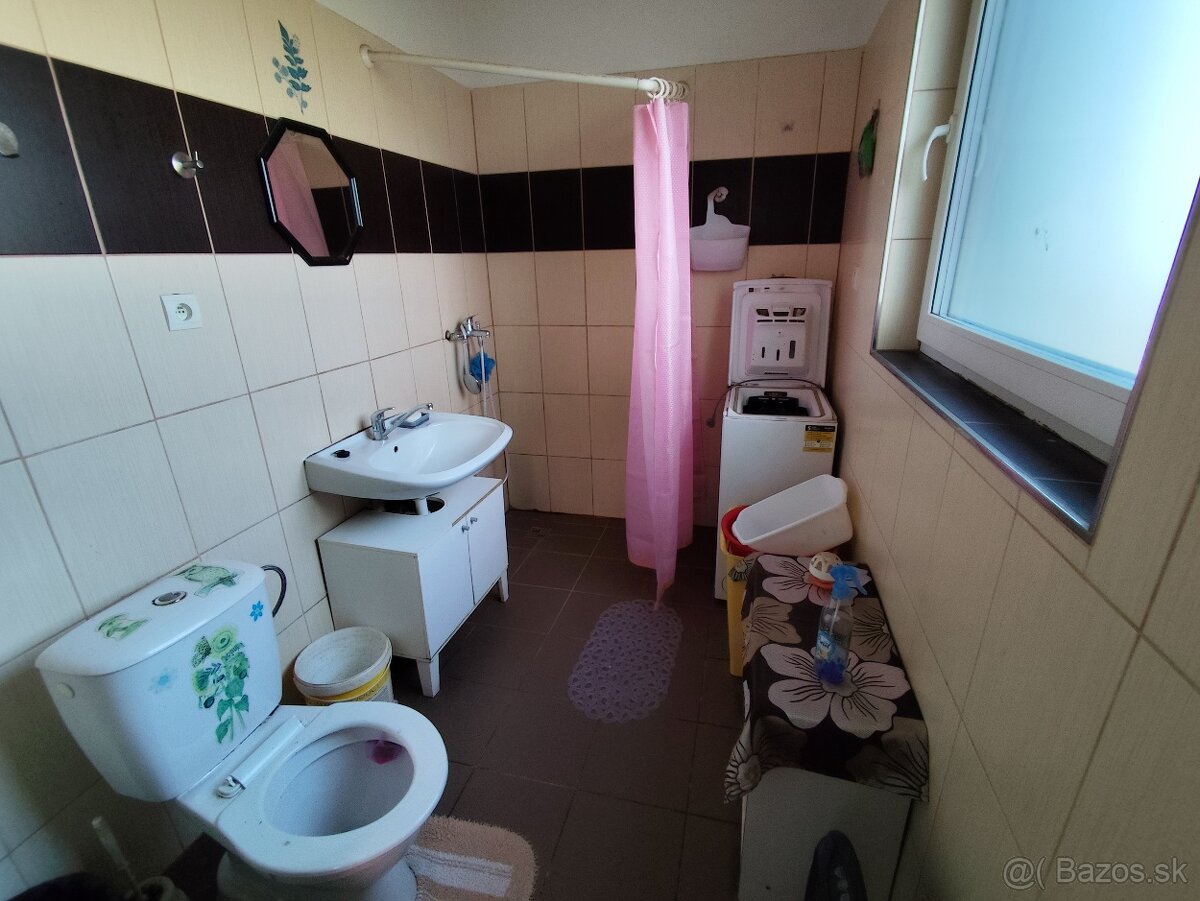 Predám rodinný dom - 9