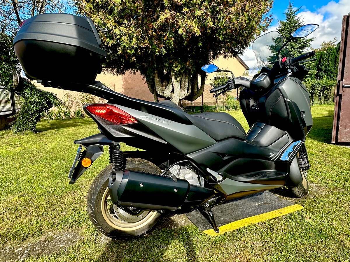 Yamaha X Max Tech Max 300 - 9