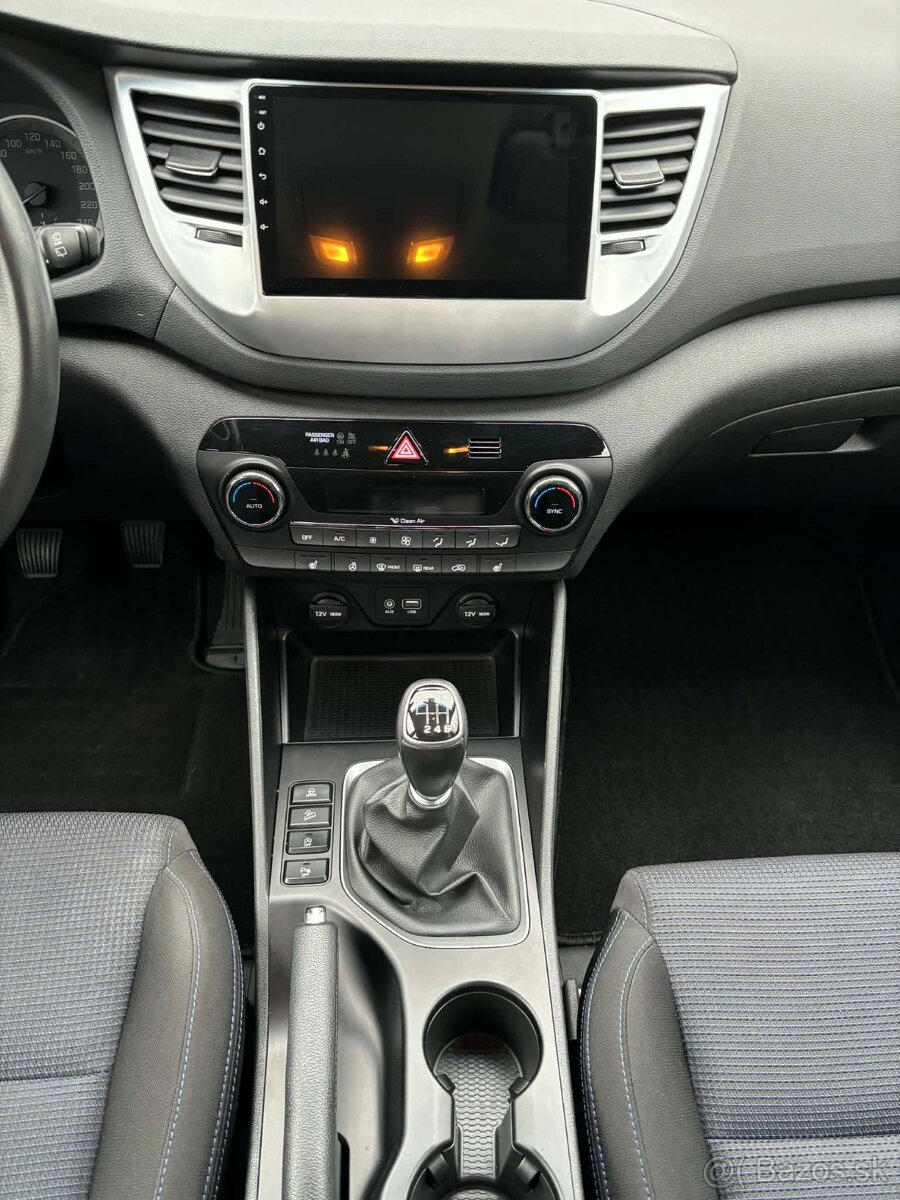 Hyundai Tucson 2.0 CRDI Premium 2WD - 9