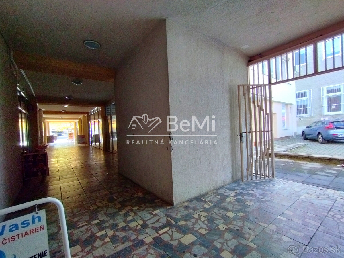 Kancelársky priestor na prenájom-Lučenec - 9