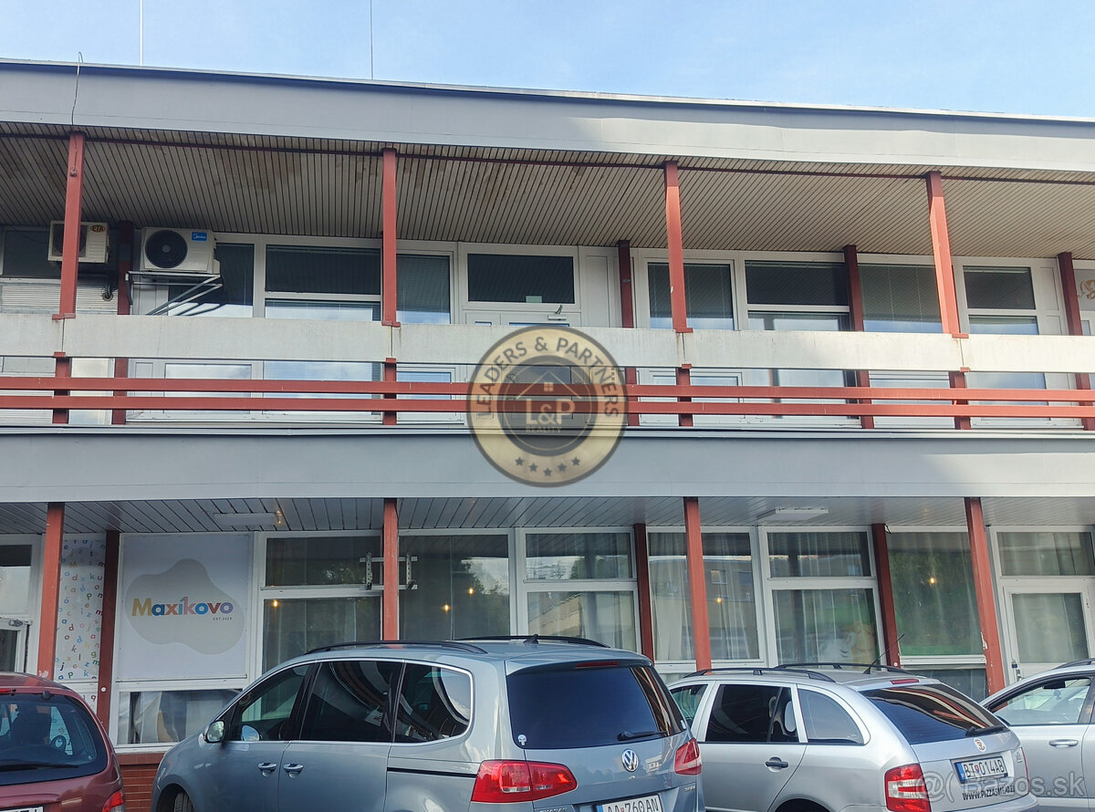 Na predaj obchodno - kancelársky priestor Nitra -Sandokan ča - 9