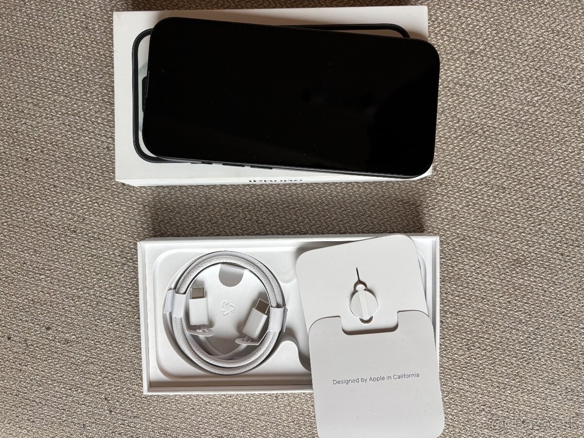 Apple iPhone 15 128GB - 9