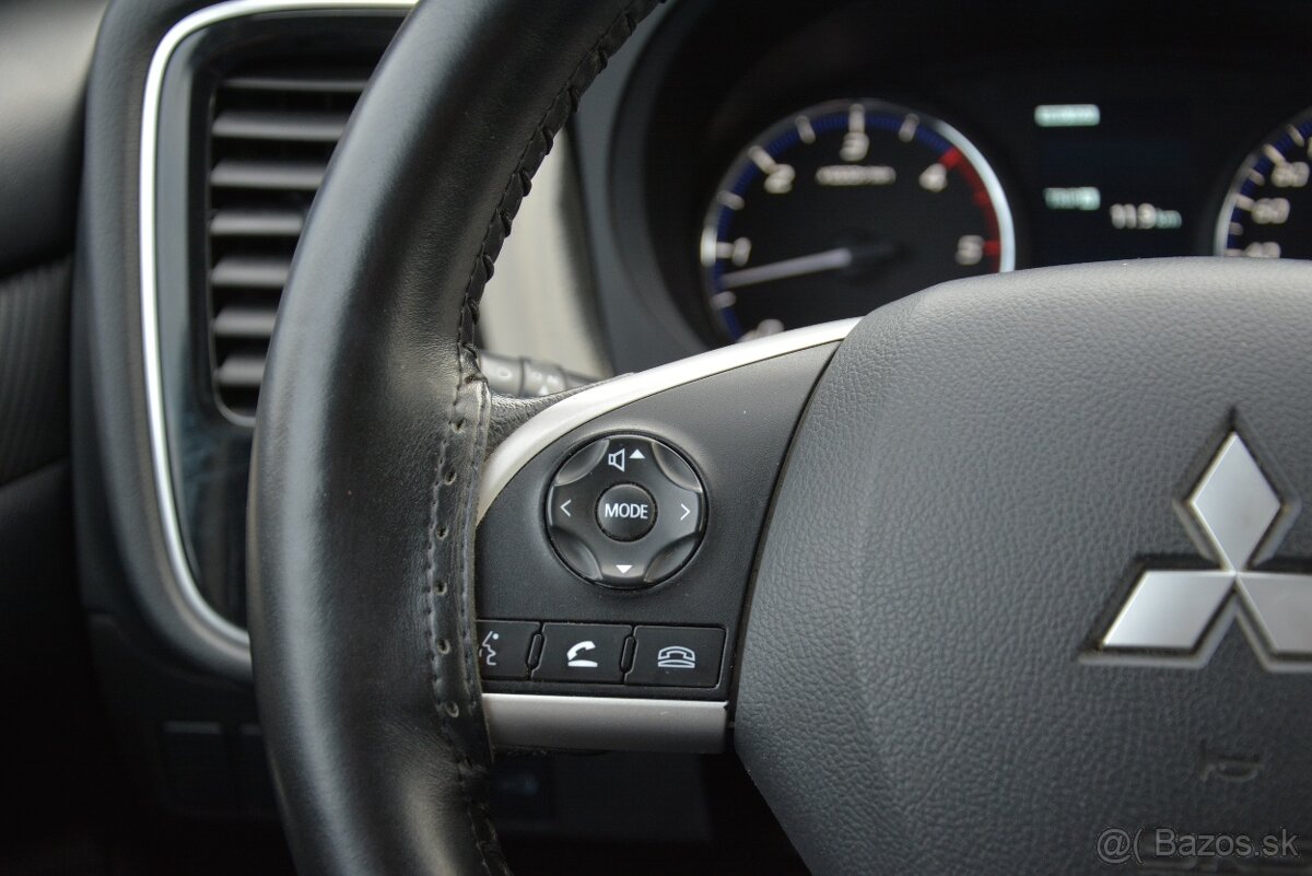 Mitsubishi Outlander 2.2 4×4 SR. voz, 7miestne - 9