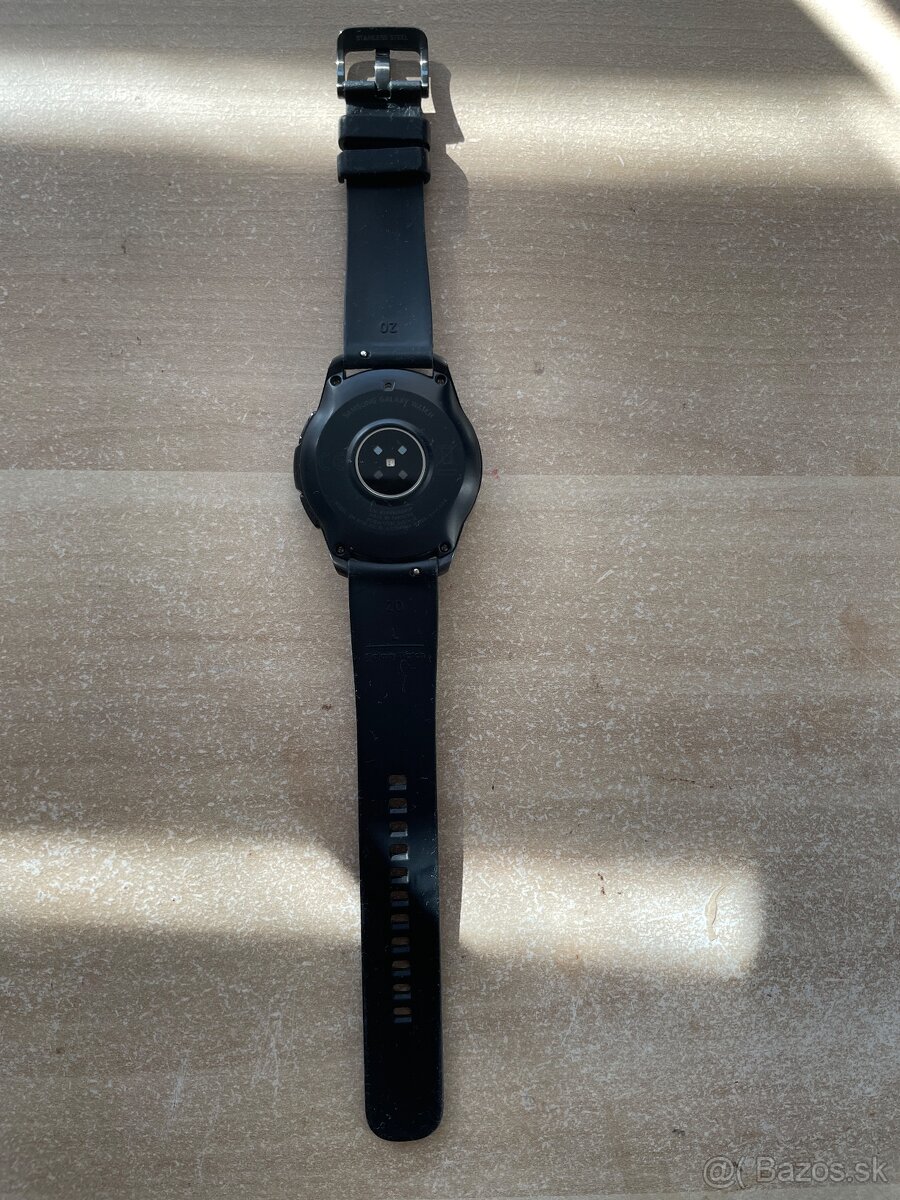 Samsung Galaxy Watch - 9