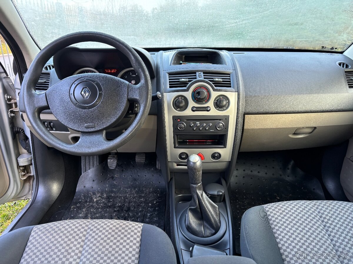 Renault Megane II - 9