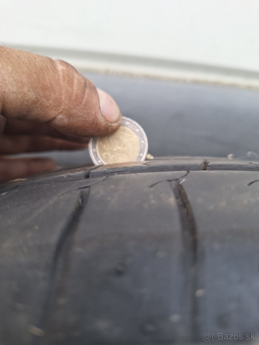 4ks pneumatik 205/60R16 - 9