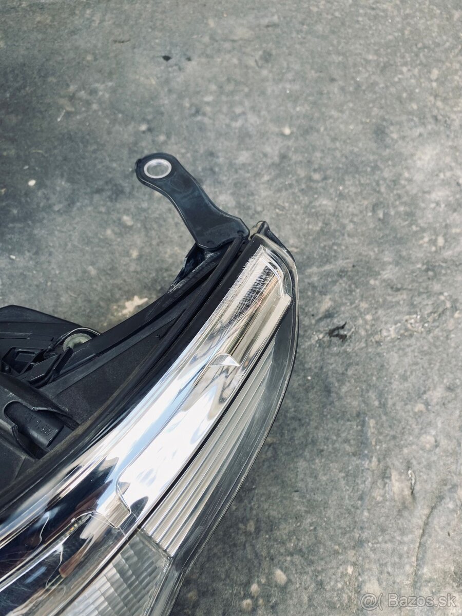 Dynamic xenon bmw E60/E61 natáčacie predfacelift - 9