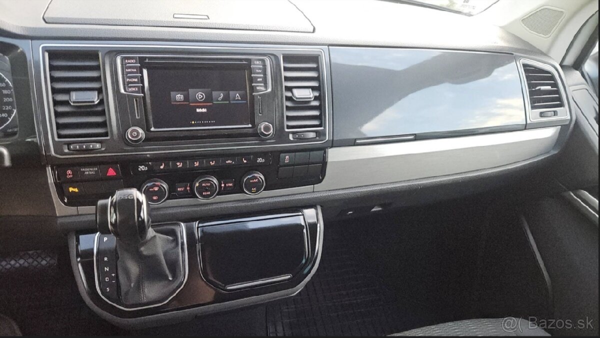 VW MULTIVAN 2.0TDI DSG - 9