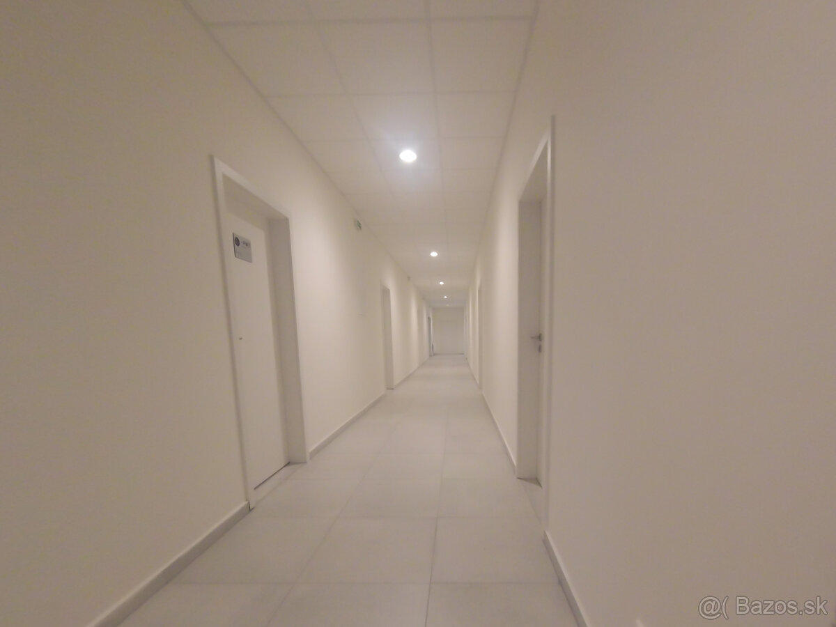 Prenájom reprezentatívnych kancelárií 37m2, Žilina - 9