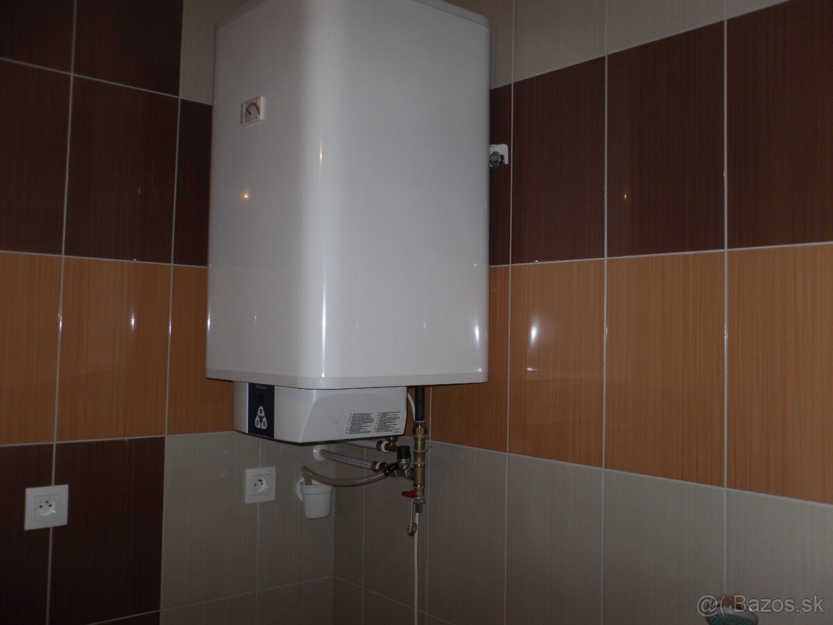 predam 1 izbovy byt - 9