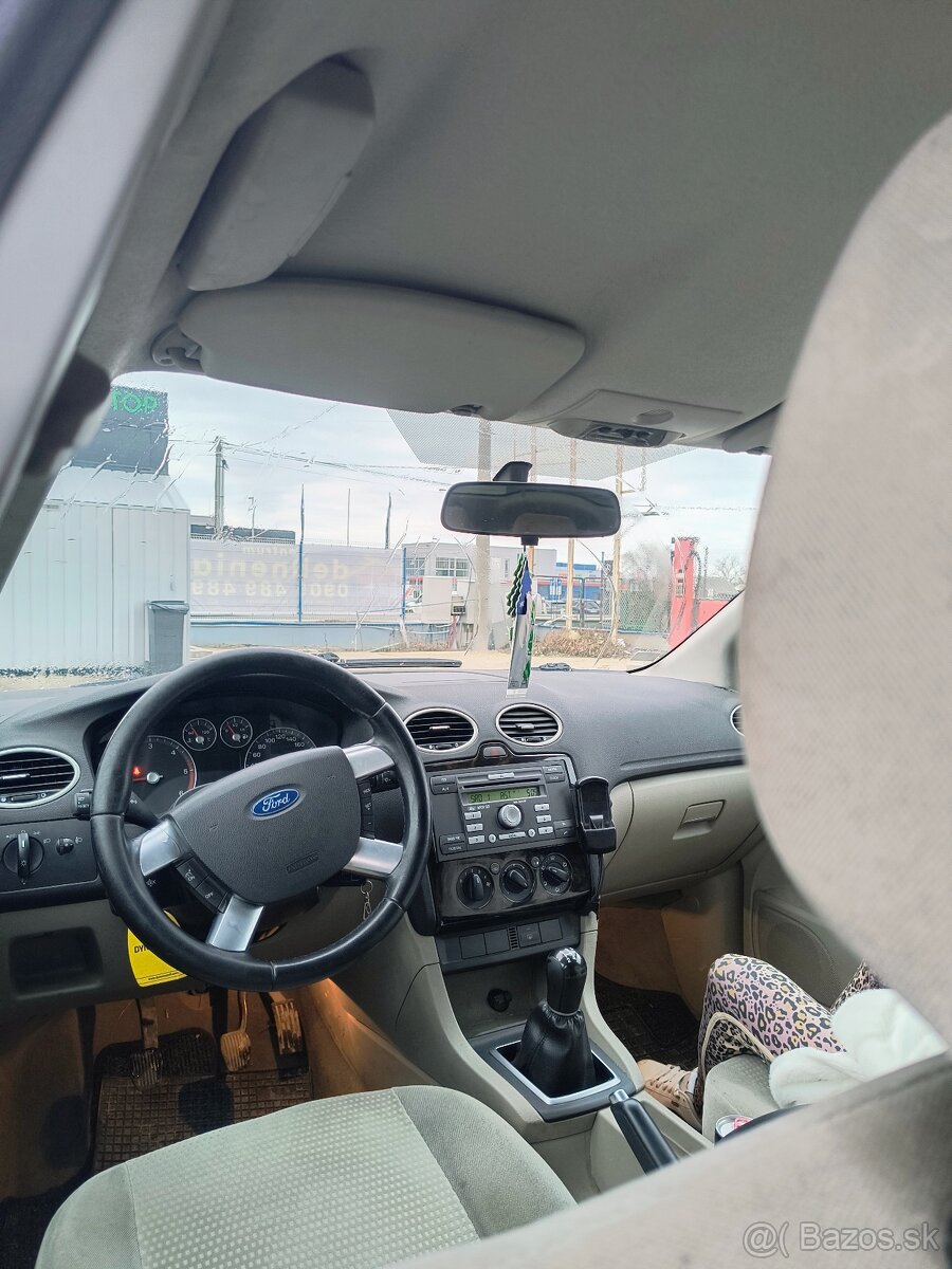 Predám Ford FOCUS - 9