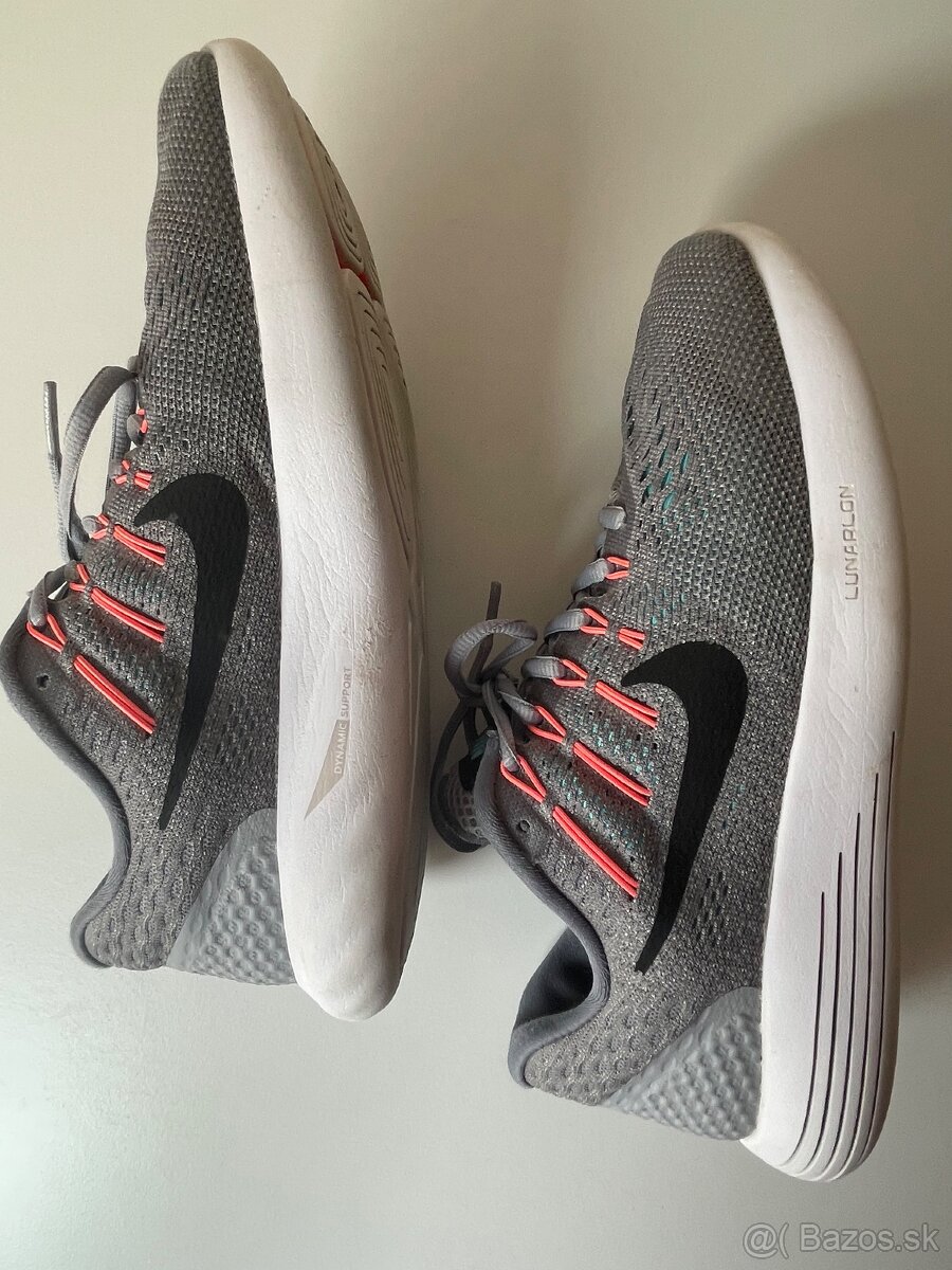Nike Lunarglide 8 - č. 39 - 9