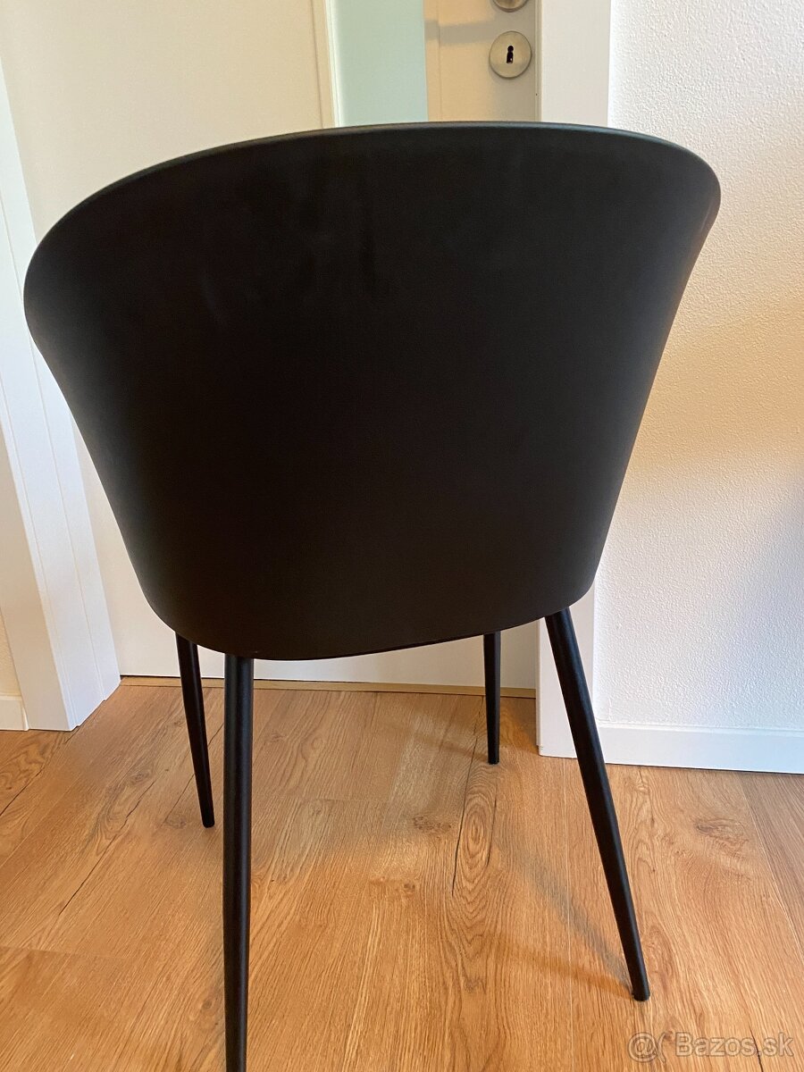 Stolicky na predaj - 9