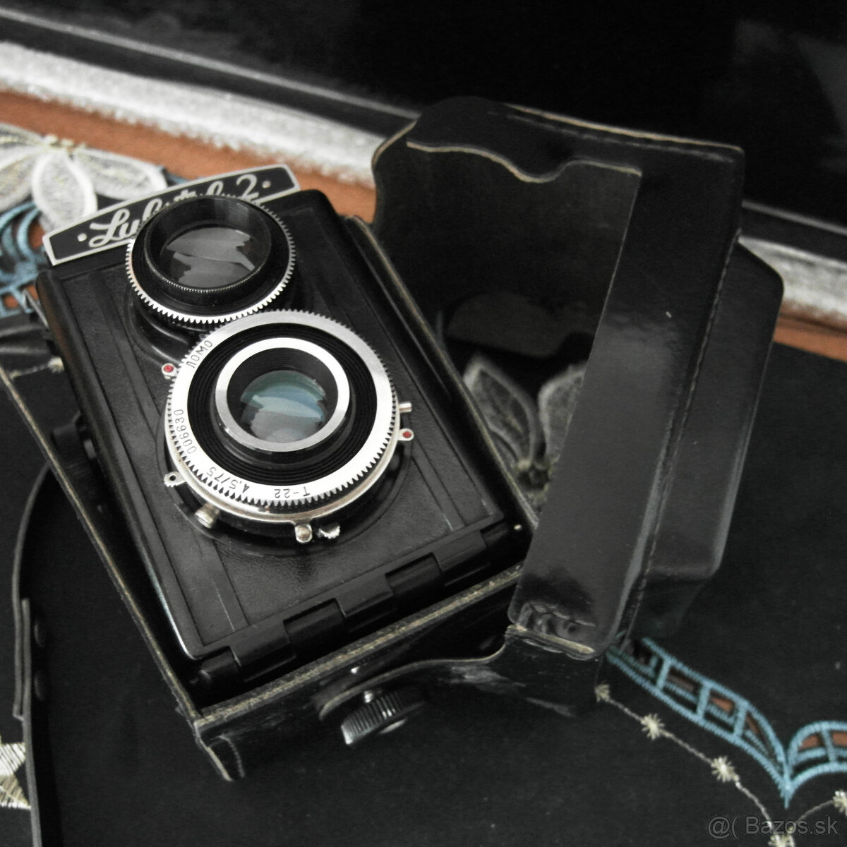 Starý fotoaparát Ľubiteľ 2 - 9