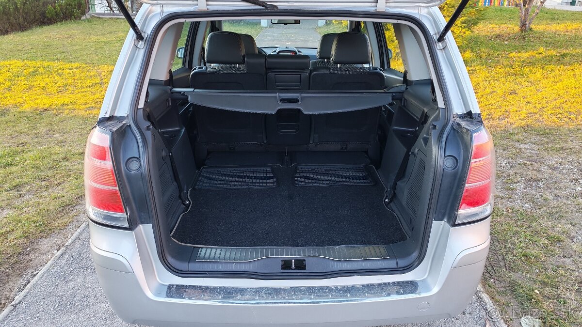 Opel Zafira 1.9 CDTI, 7 miest - 9
