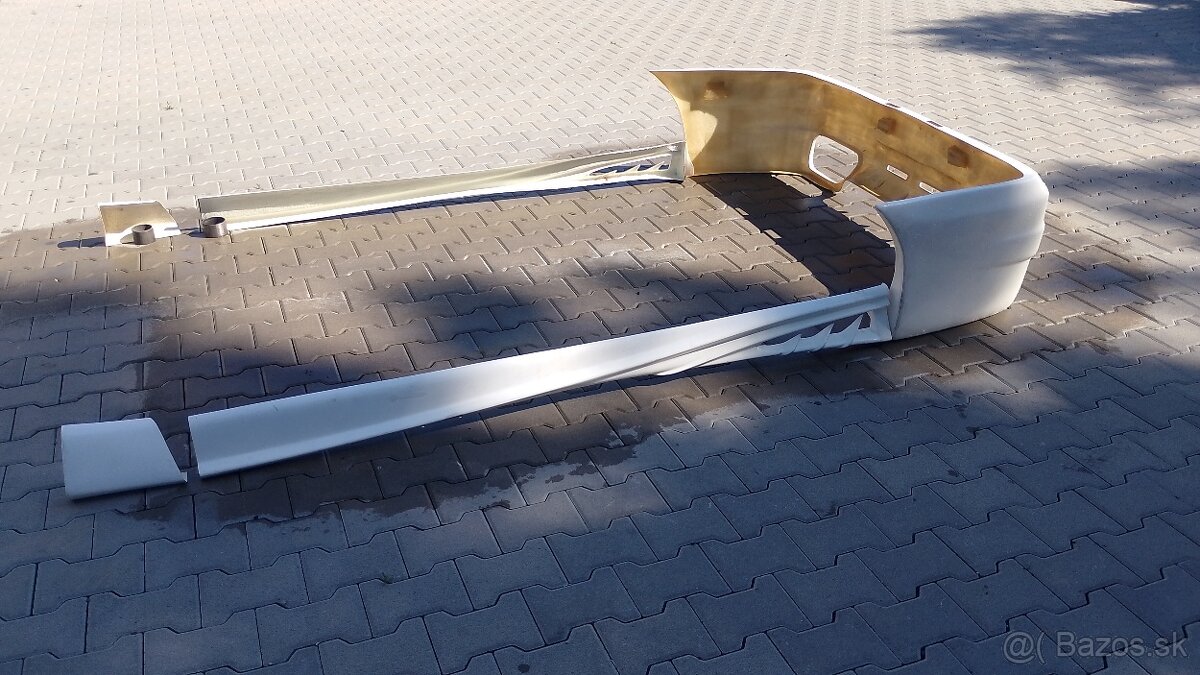 Predám originál body kit na Opel Calibra - 9