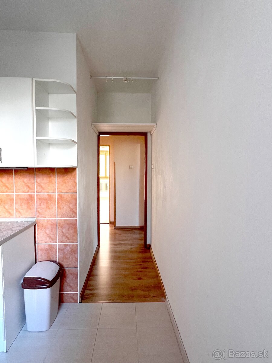 NA PREDAJ 3-izbový byt - Holíč, M. Nešpora - 9