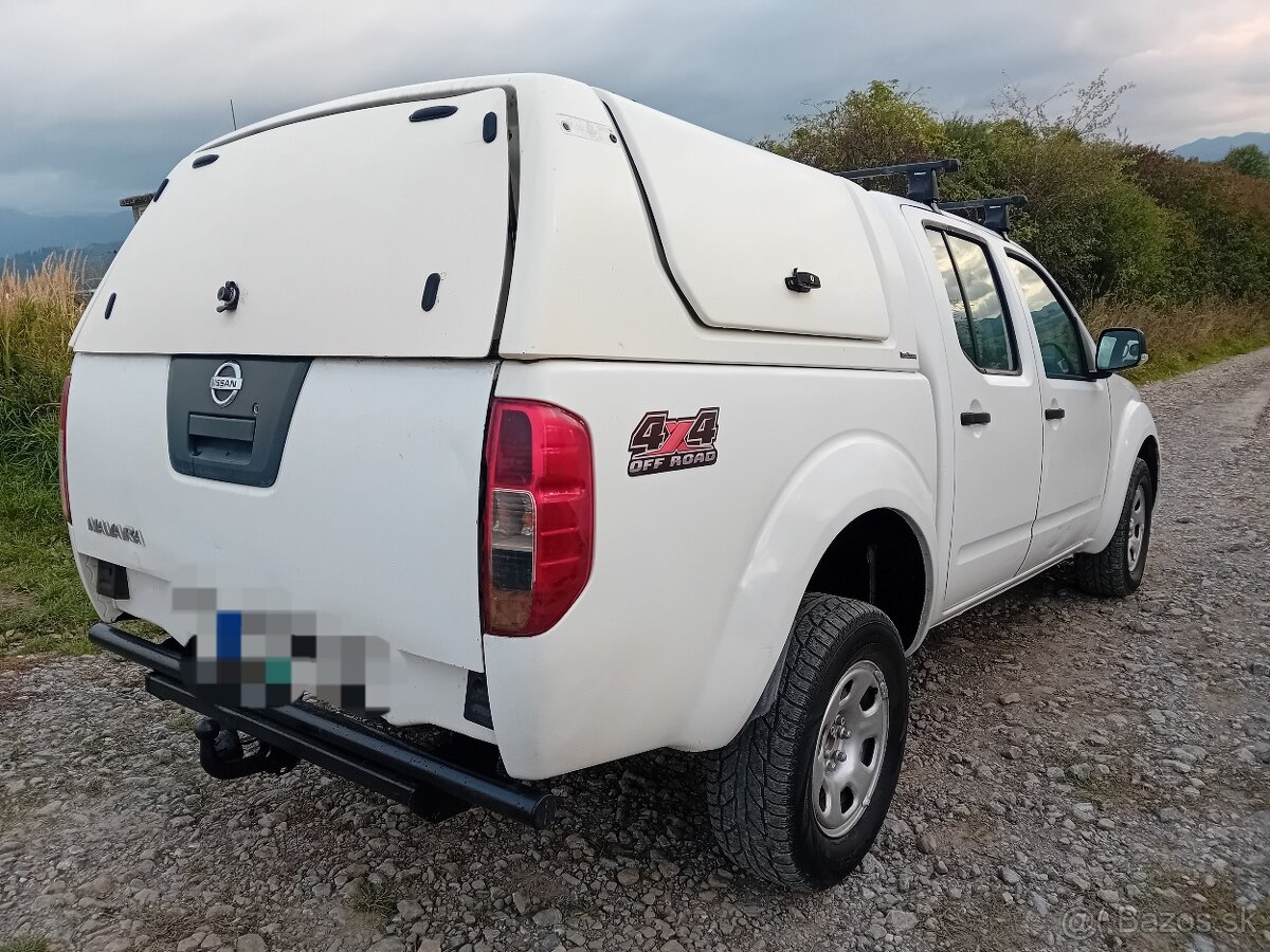 Nissan Navara 2,5 dci 4x4 nová STK a EK - 9