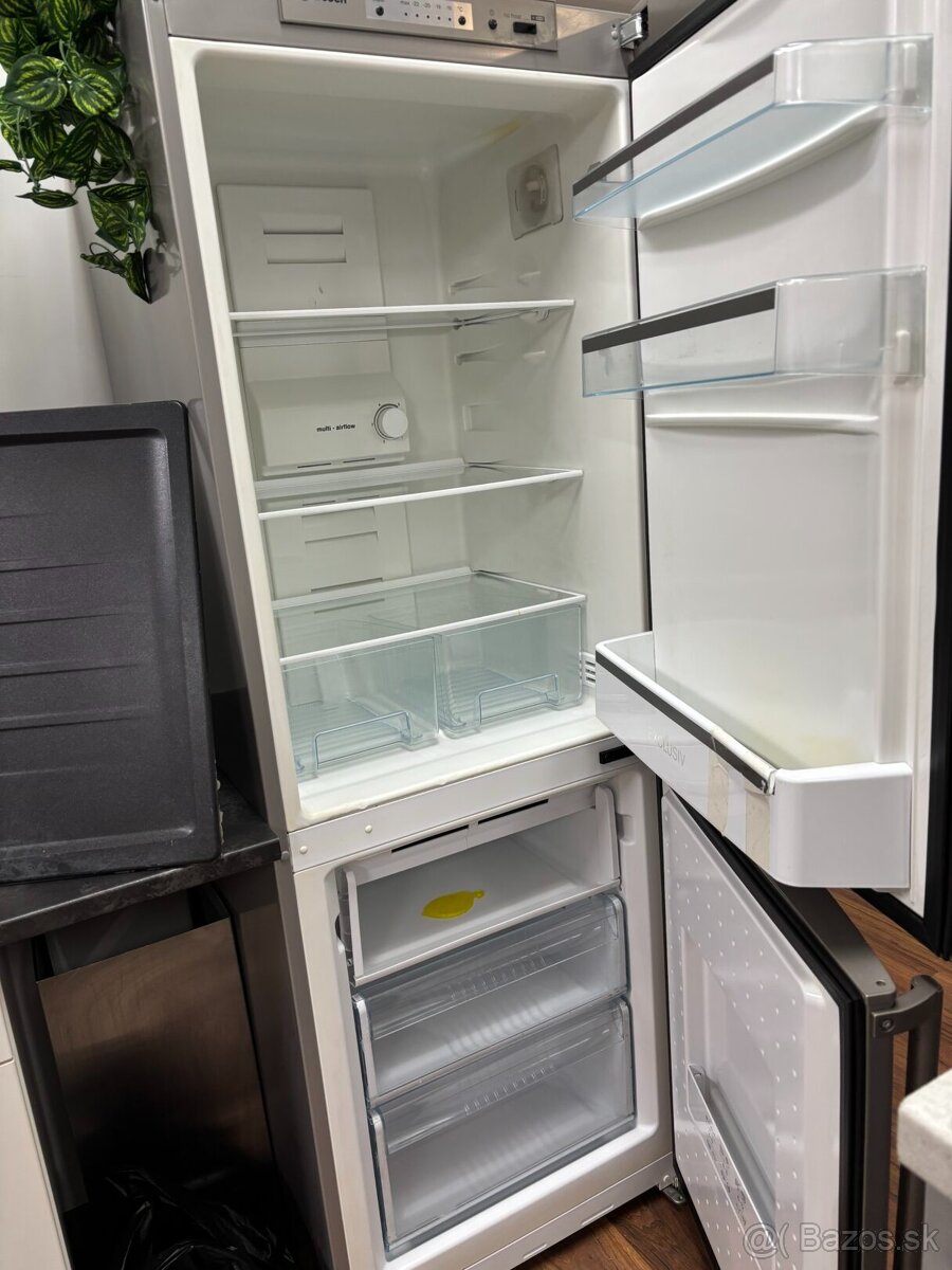 Svetlá dizajnová kuchyňa SIMBA - 9