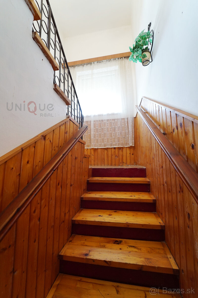 NA PREDAJ RODINNÝ DOM V PATINCIACH - 9
