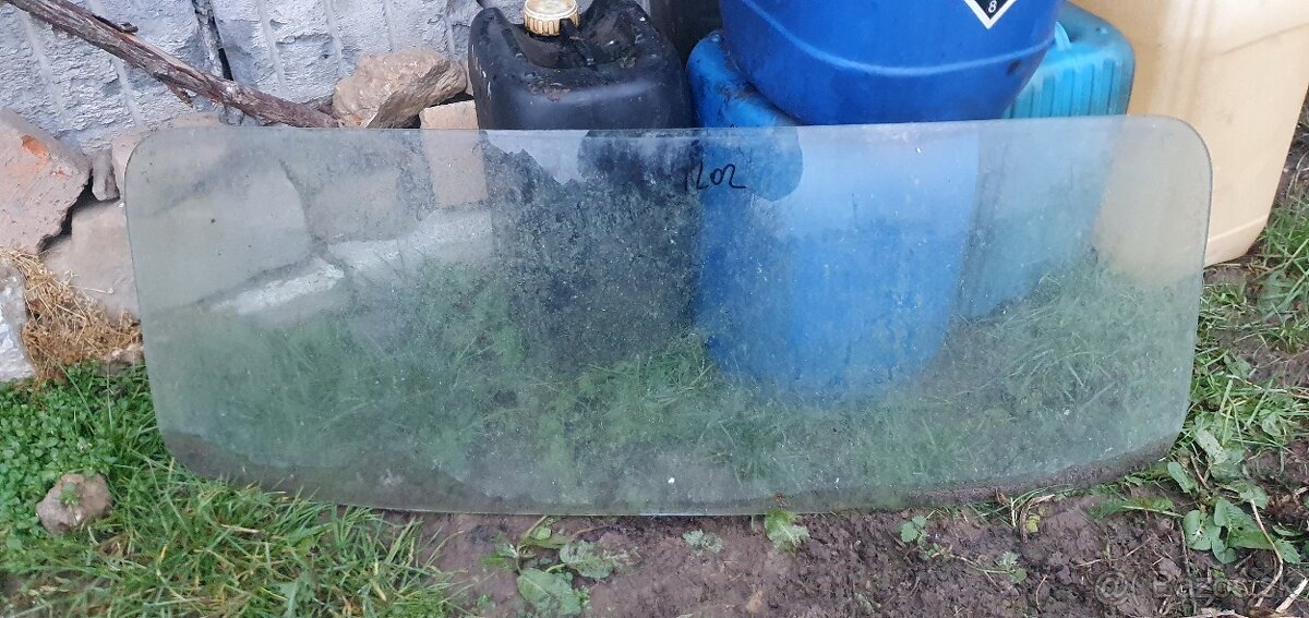 Predám diely Škoda 1202 - 9