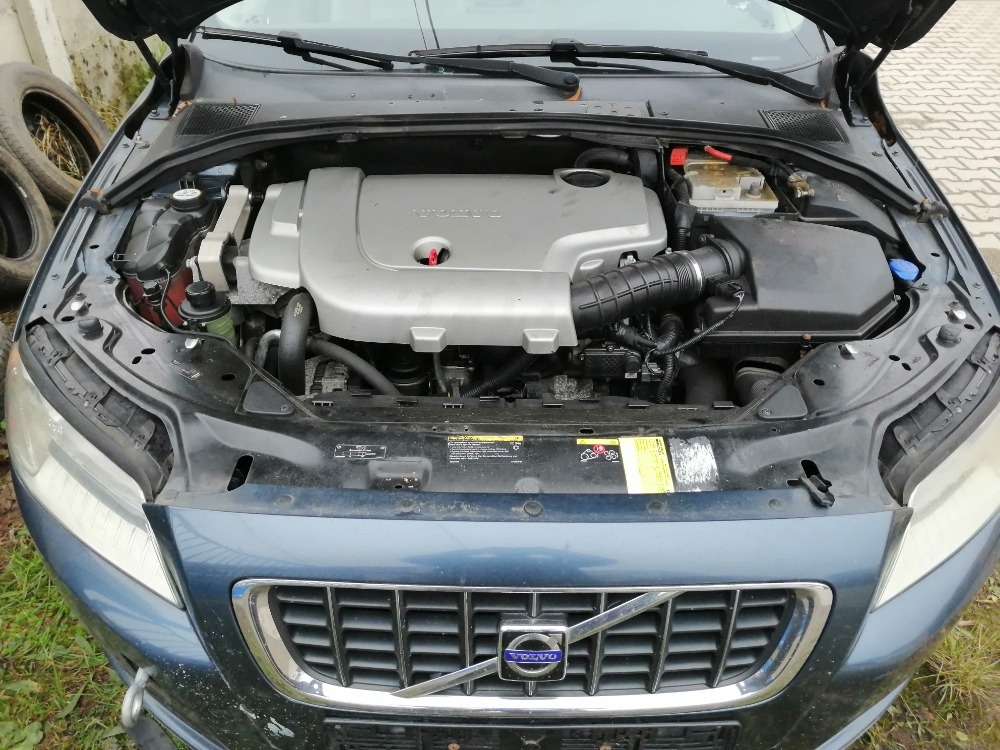 Volvo V70,r.v.2010,2.0D - 9