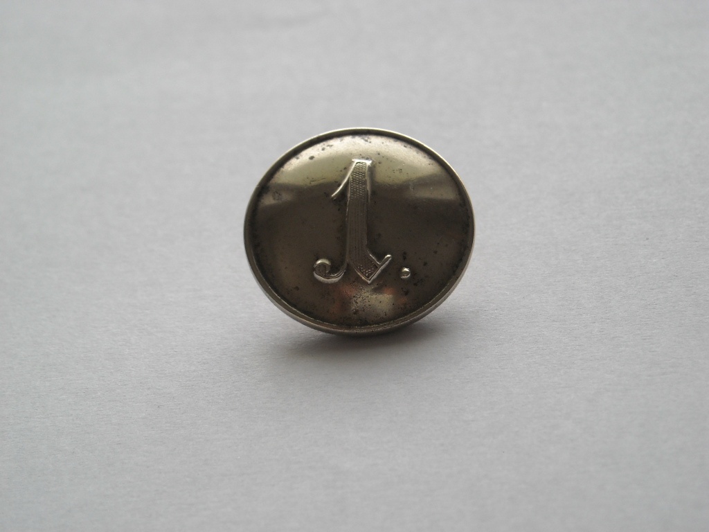 Staré nábojnice,vojenské gombíky a iné - 9