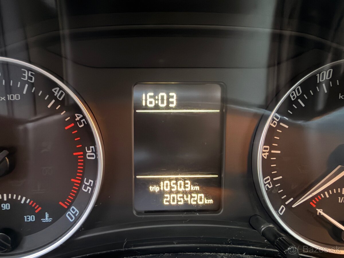 Škoda Octavia 2 Facelift 1.9 TDI 77 kw - 9