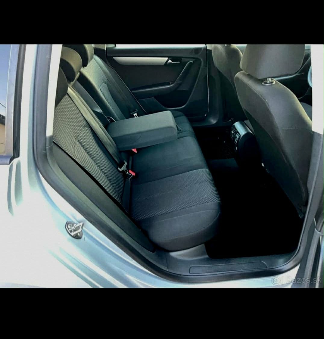 Volkswagen Passat B7 2.0 TDI - 9