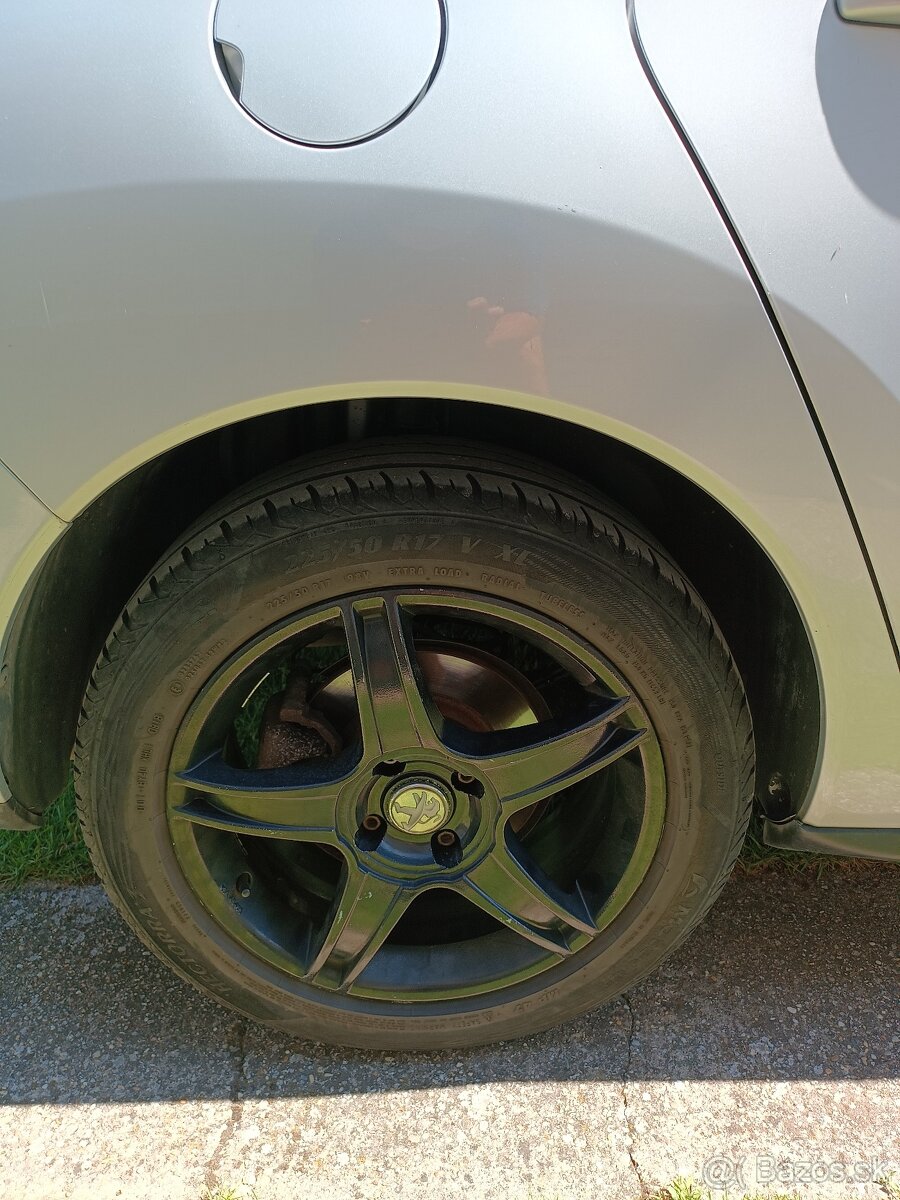Peugeot 3008 - 9