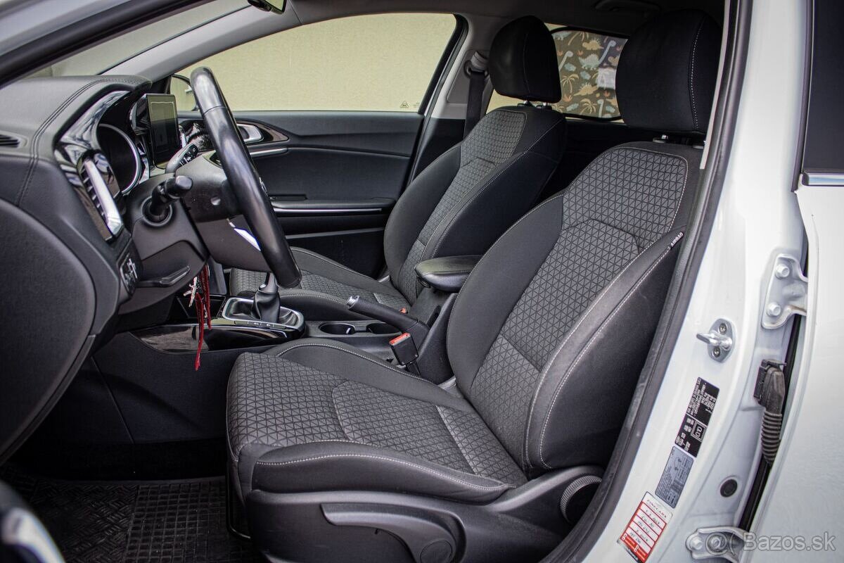 Kia Ceed SW 1.6 CRDi 100W First Edition, 100kW, M6 - 9