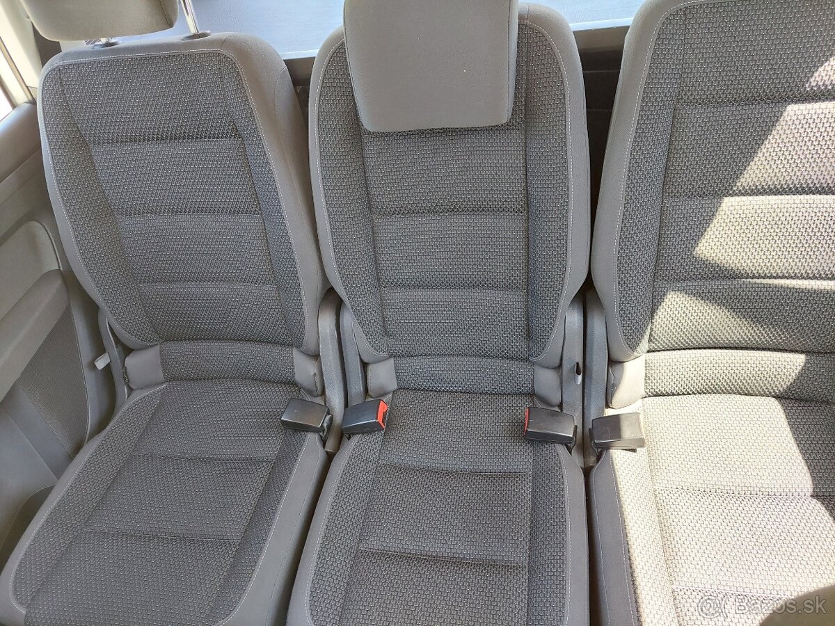 Touran 1.6 77kw TDi,dsg 7stupňový. - 9