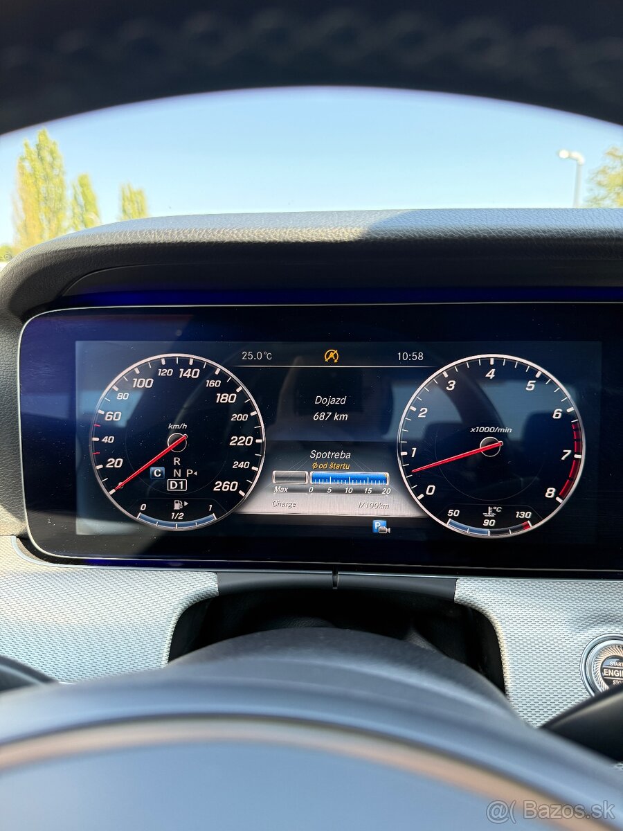 Mercedes-Benz E400 4MATIC - 9