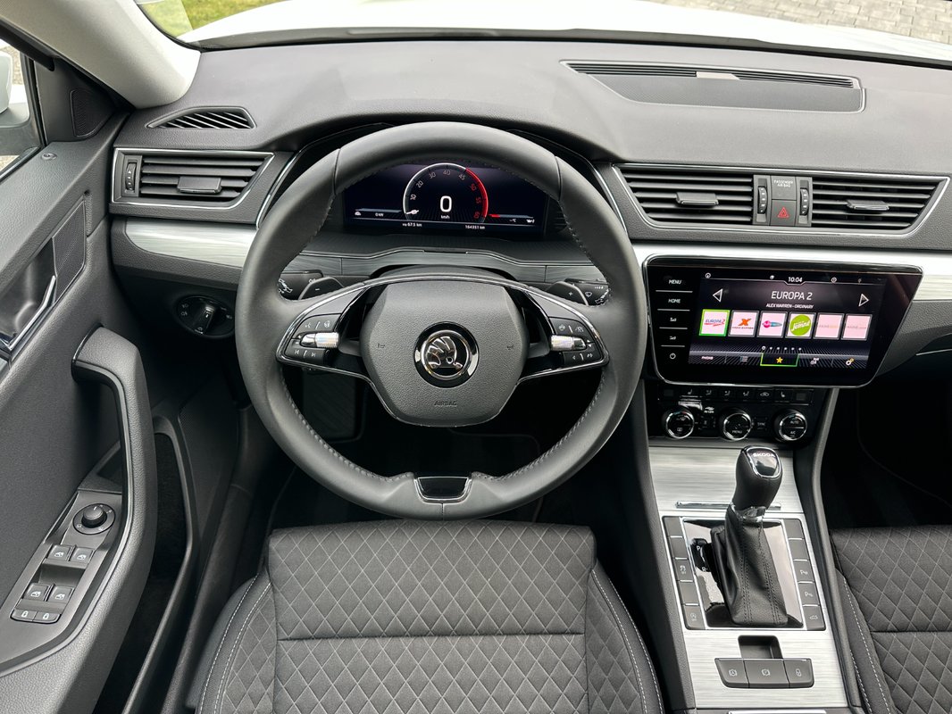 Škoda Superb Combi Ambition 2.0 TDi DSG . WEBASTO - 9