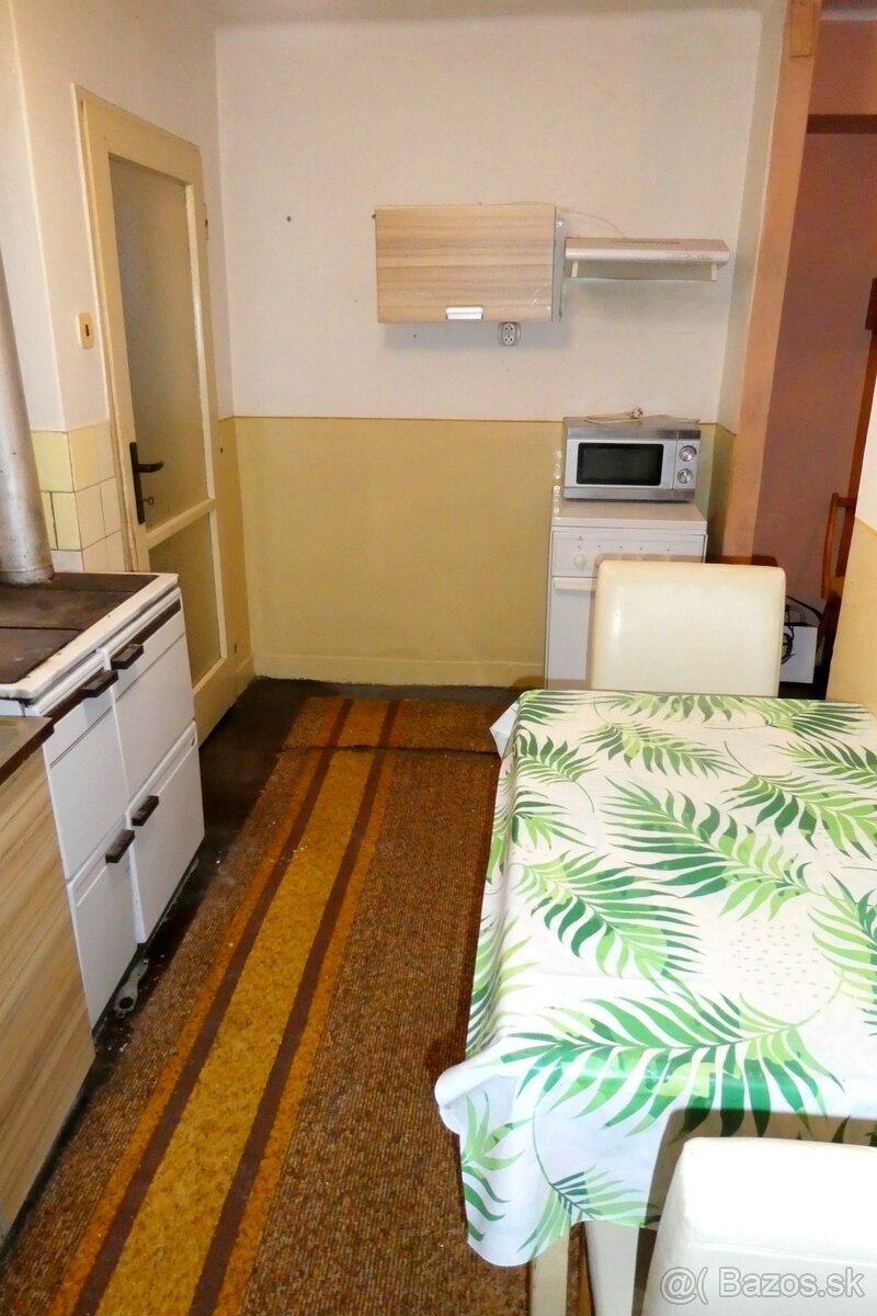 Najlacnejší 3 izbový byt v Cinobani - okres: Poltár - 9