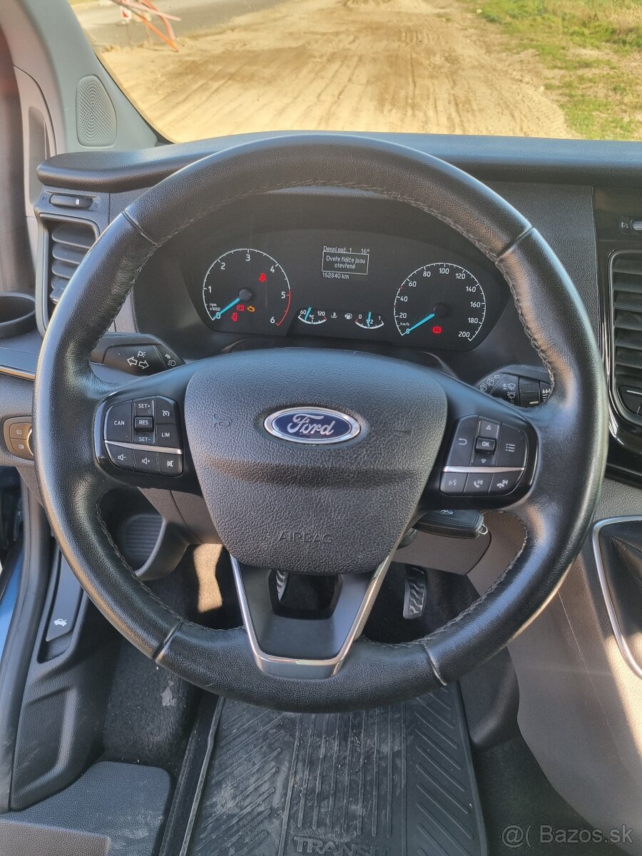 FORD TOURNEO CUSTOM - 9