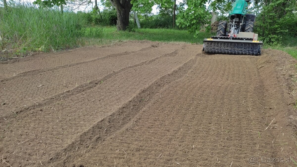 Služby - Mininakladač / Pôdna fréza / Zakladač trávnika - 9