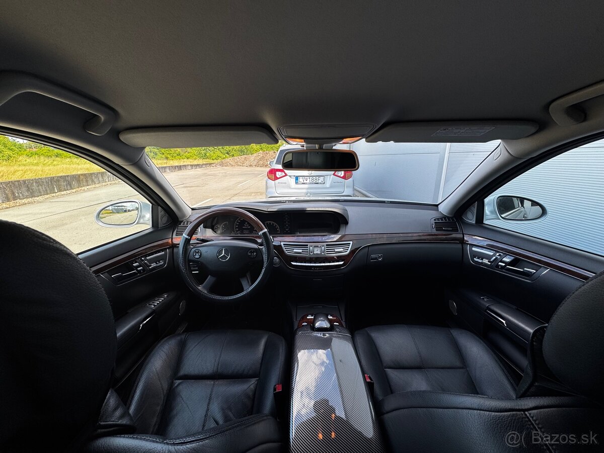 Mercedes W221 320CDI 4matic - 9