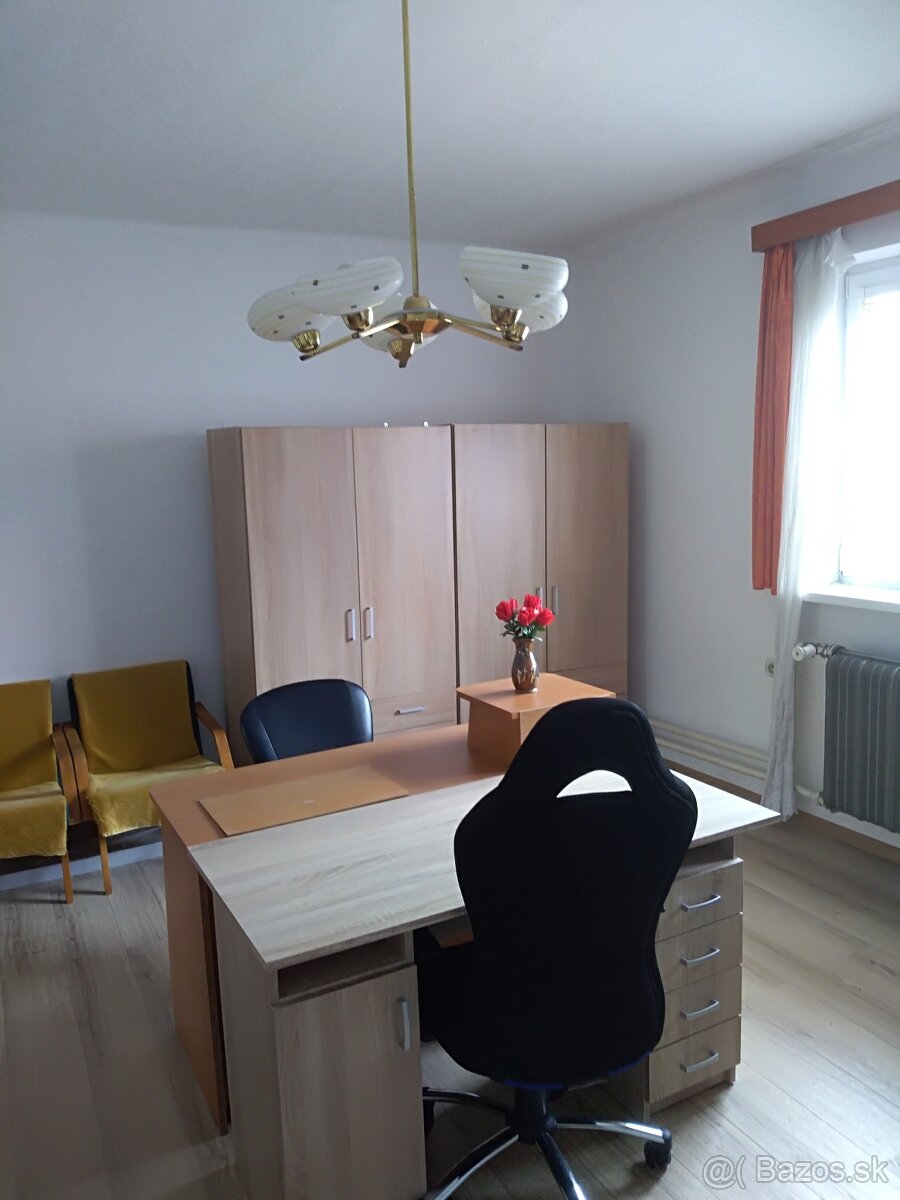 Prenájom izeb v Ružomberku - Rodinný dom - 9