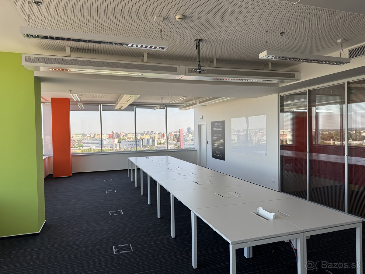 Prenájom samostatného kancelárskeho traktu 750 m² pri jazere - 9