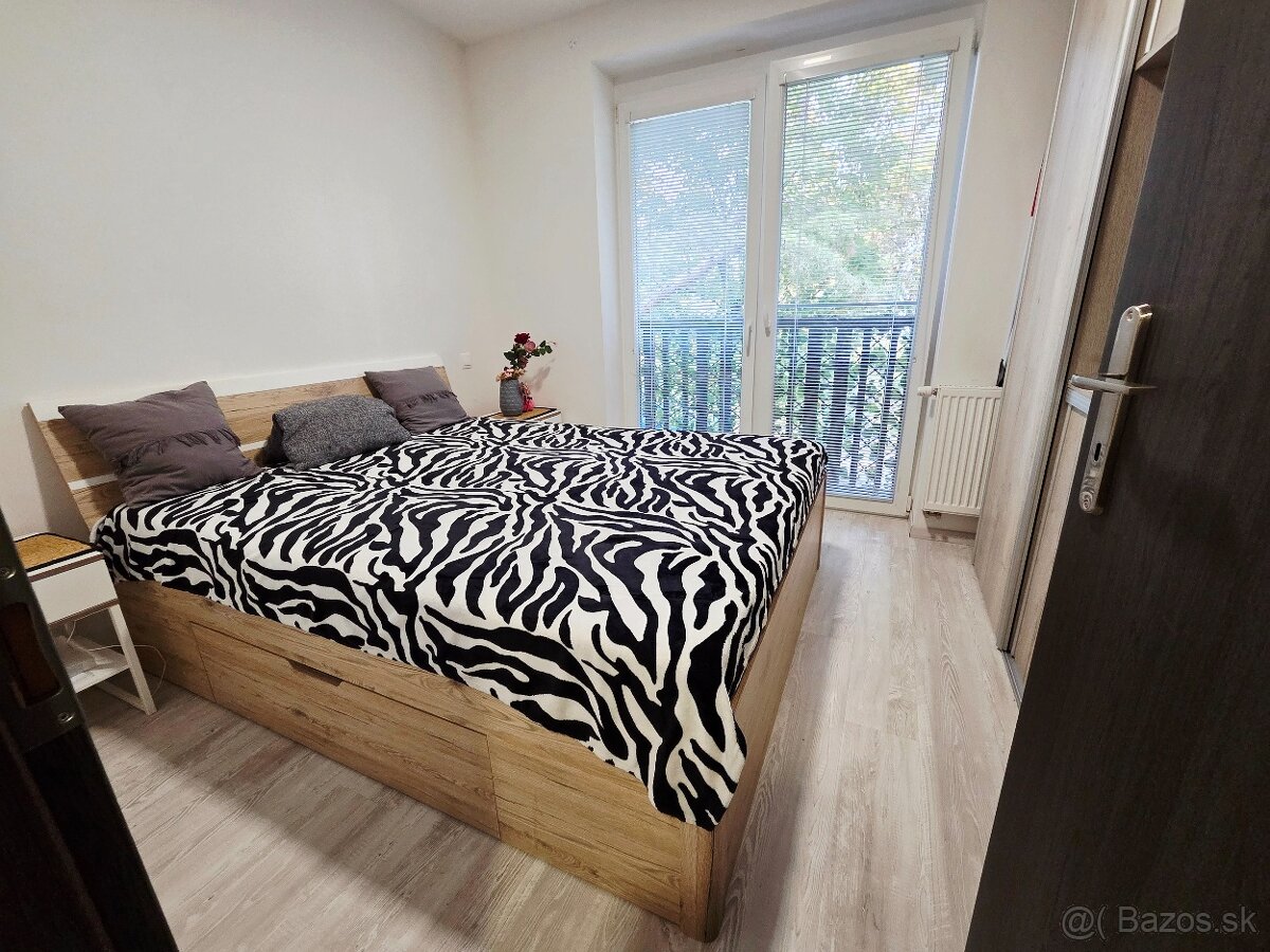 2.-izbový byt s garážou v Seredi - 9