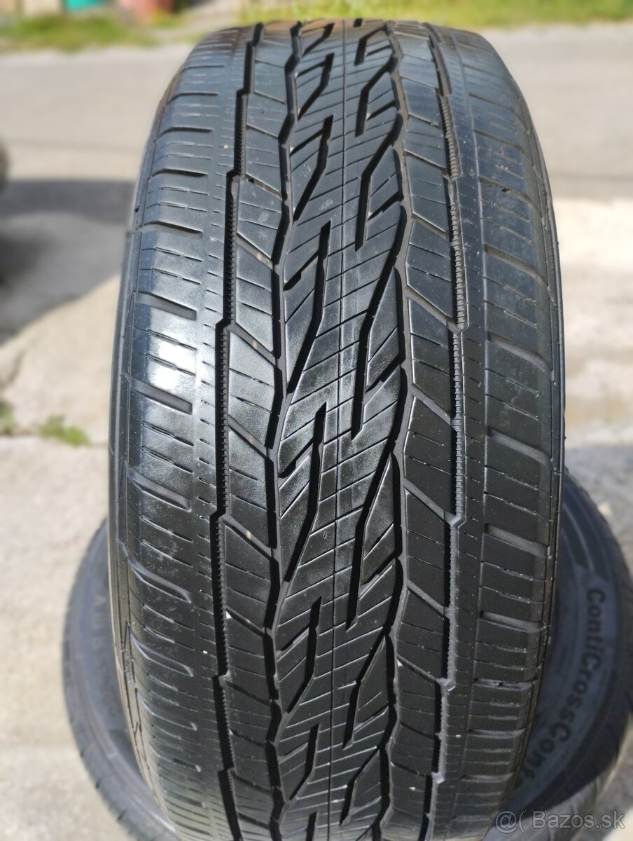 18"-225/55R18V CONTINENTAL. - 9