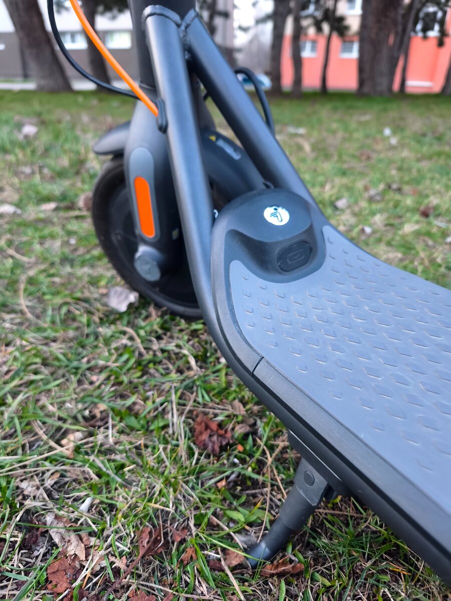 Ninebot Kickscooter F30E - 9