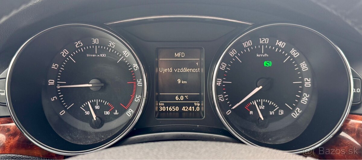 Škoda superb 2.0tdi dsg - 9