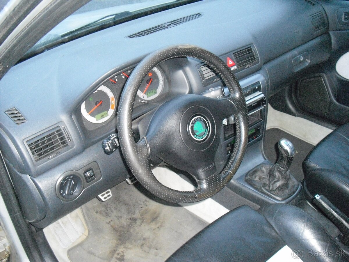 Skoda Octavia 1.8T 132KW RS1 - 9