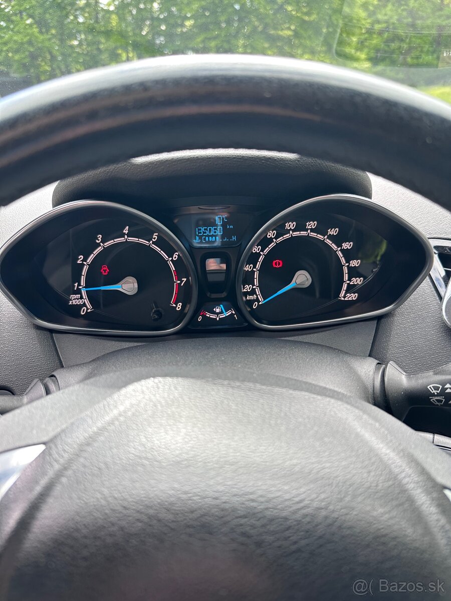 Ford Fiesta - 9