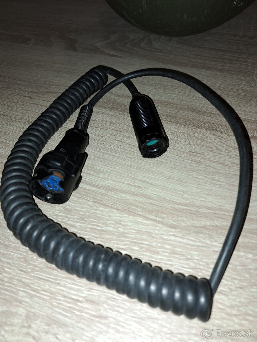 Kevlarova helma tankistu, Taliansko, model CI9/89 - 9