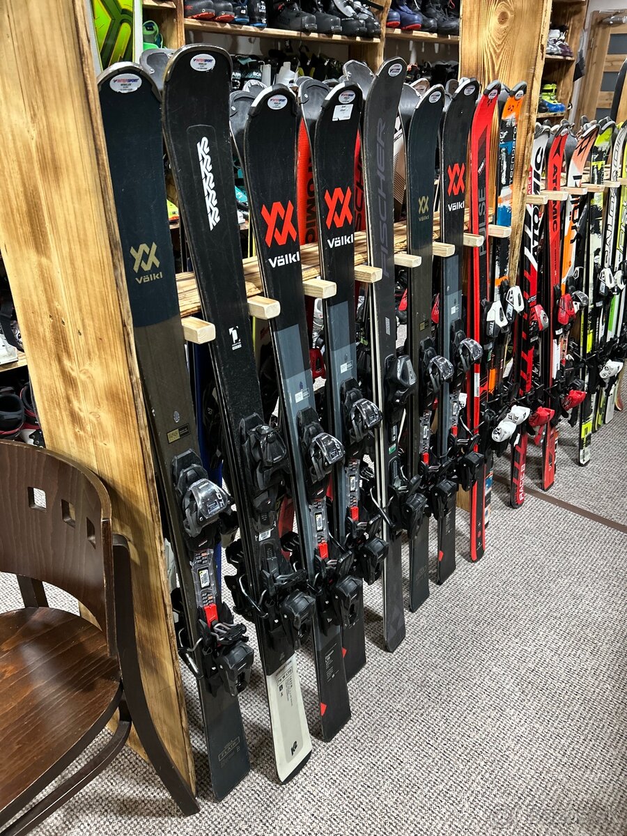 Lyžiarske vybavenie - 9